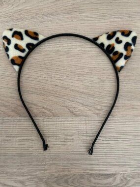 CLAIRE’S Leopard Print Cat Ear Headband